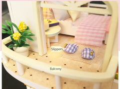 DIY Doll House Miniature Wooden Dollhouse Miniaturas Furniture Toy House Doll Toys for Gift Home Decor Craft Figurines